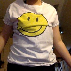 smiley face tee shirt